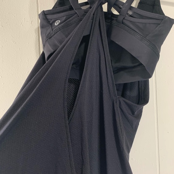 LULULEMON 4 Racer back Tank Built in sports bra - Picture 4 of 4
